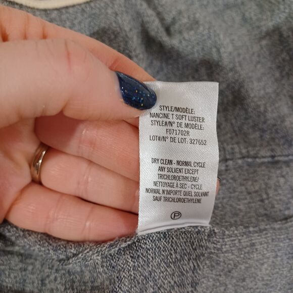 Theory 100% Merino Wool Open Front Gray Cardigan Sweater Size Small Pockets Cozy - Picture 5 of 5